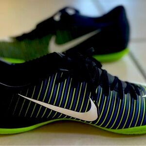 Nike MercurialX VI Men’s Indoor Soccer Shoes